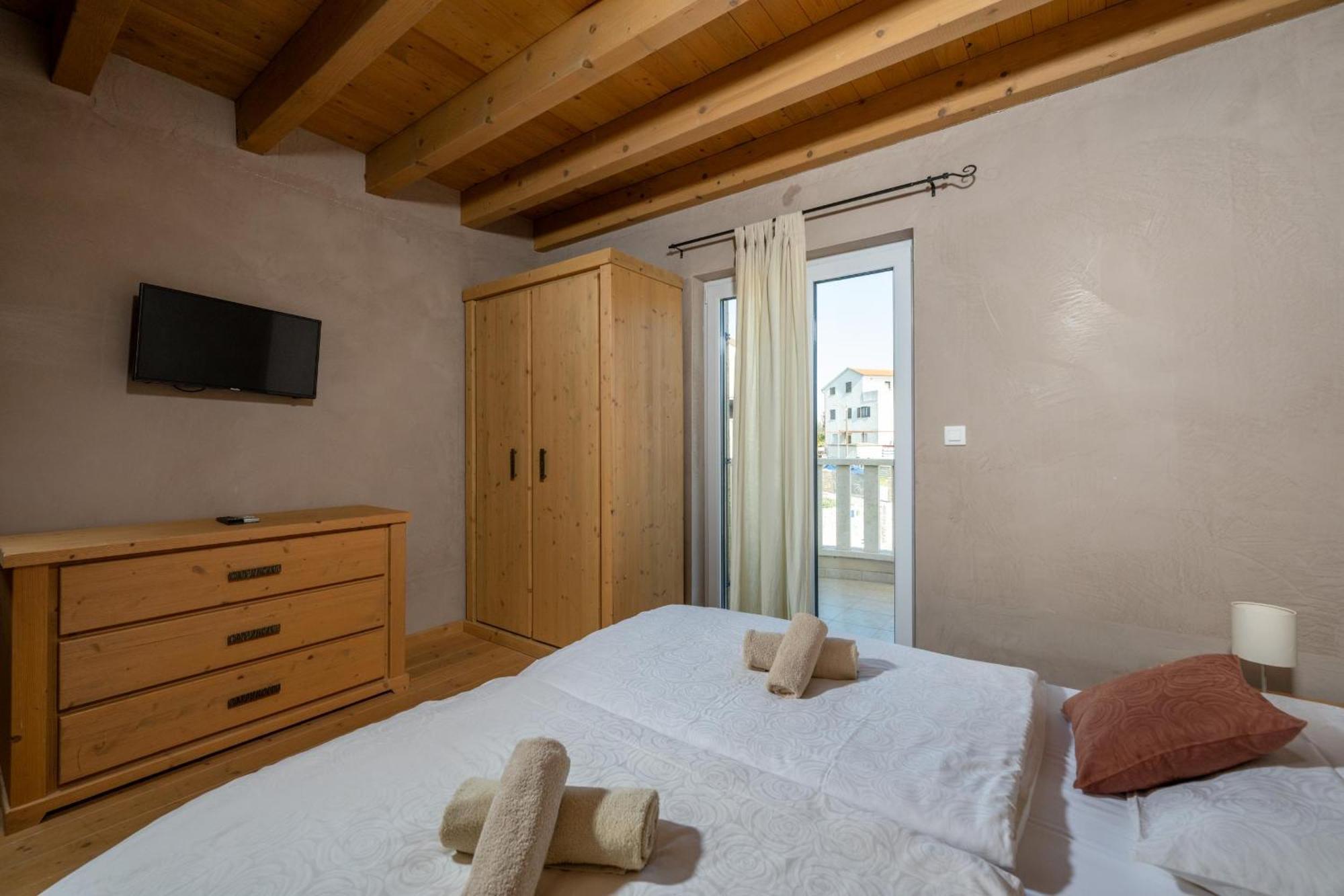 6-Bedroom Villa Chiara With Sea View 프레멘투라 외부 사진