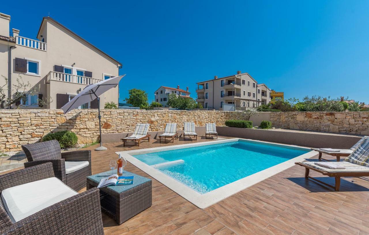6-Bedroom Villa Chiara With Sea View 프레멘투라 외부 사진